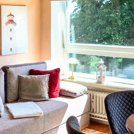 One-bedroom In St Annen *