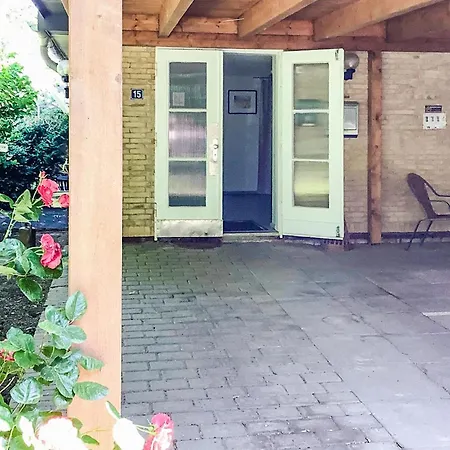 Διαμέρισμα One-bedroom In St Annen *